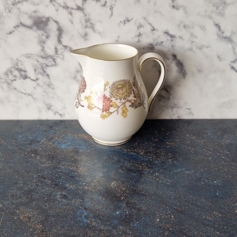 Wedgwood Lichfield roomkannetje, Verzenden