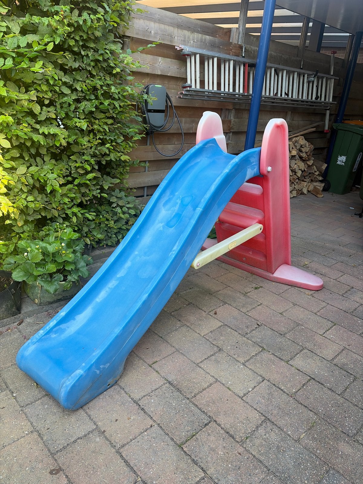 Stevige little tikes kinder glijbaan, blauw en rood, Kinderen en Baby's, Ophalen, Gebruikt, Glijbaan