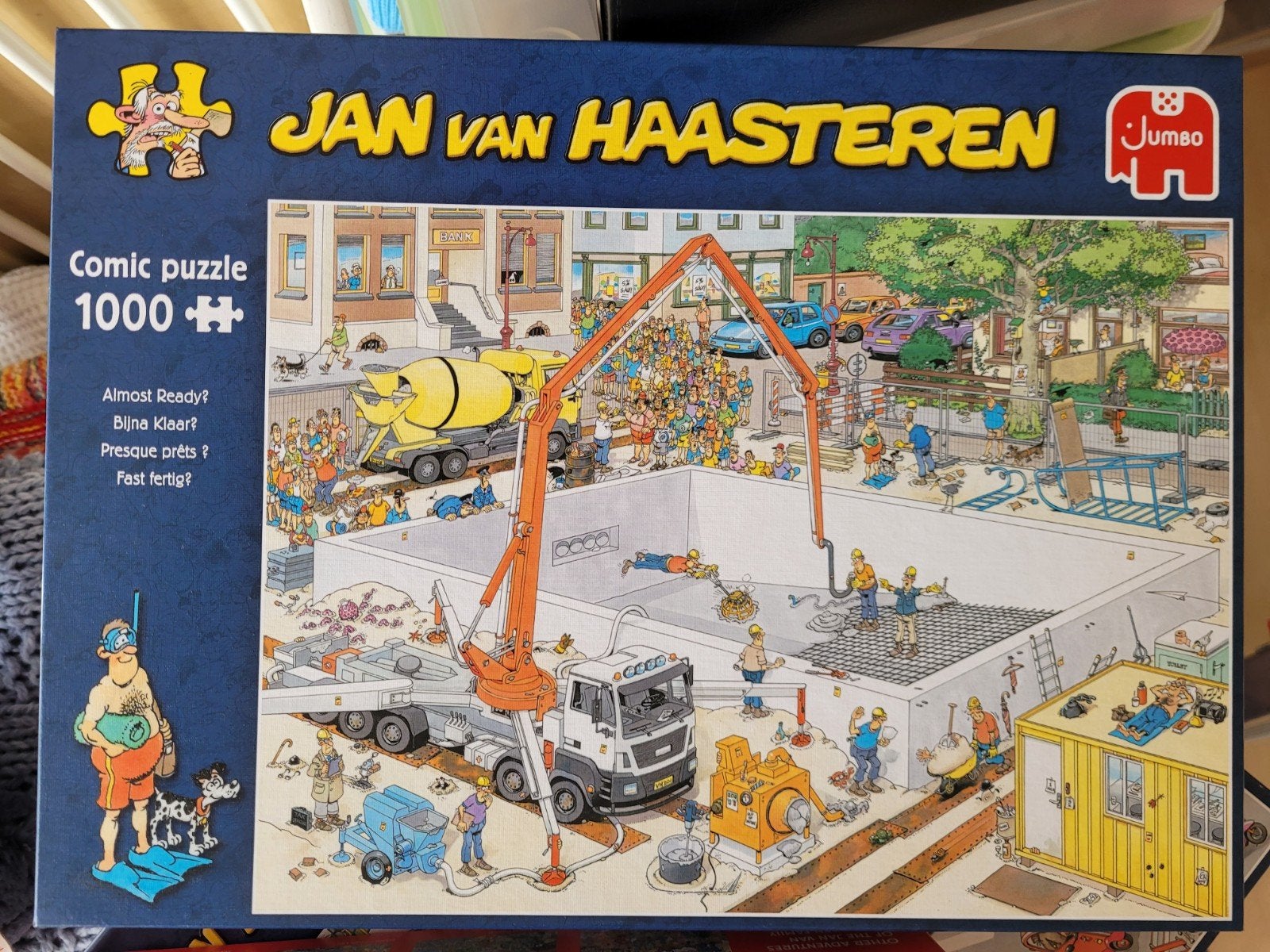 JVH puzzel 1000 stukjes "bijna klaar?, Ophalen of Verzenden, 500 t/m 1500 stukjes, Nieuw, Legpuzzel