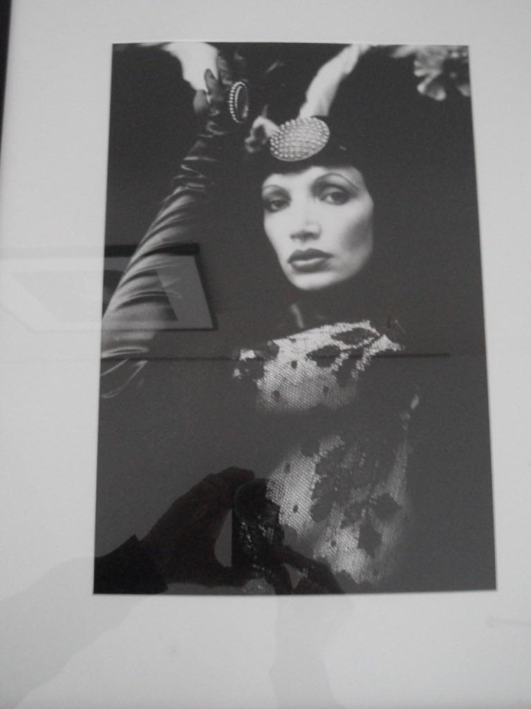 Irina Ionesco foto gesigneerd Milena 1975, Ophalen of Verzenden, Nieuw, Fotografen