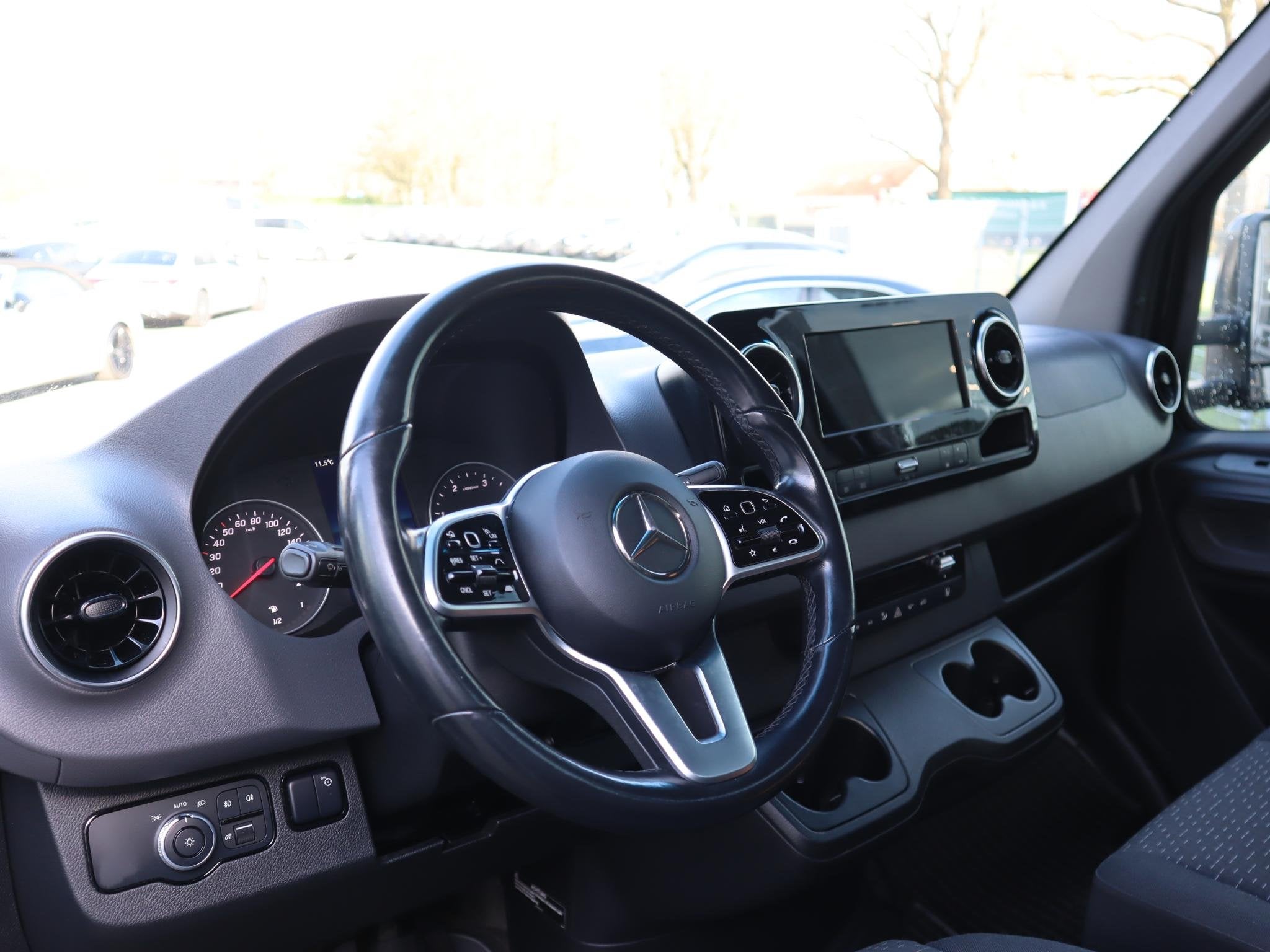 Mercedes-Benz Sprinter 519 CDI V6 OPRIJWAGEN LUCHTVERING LIE, Automaat, 12 maanden, Gebruikt, 190 pk