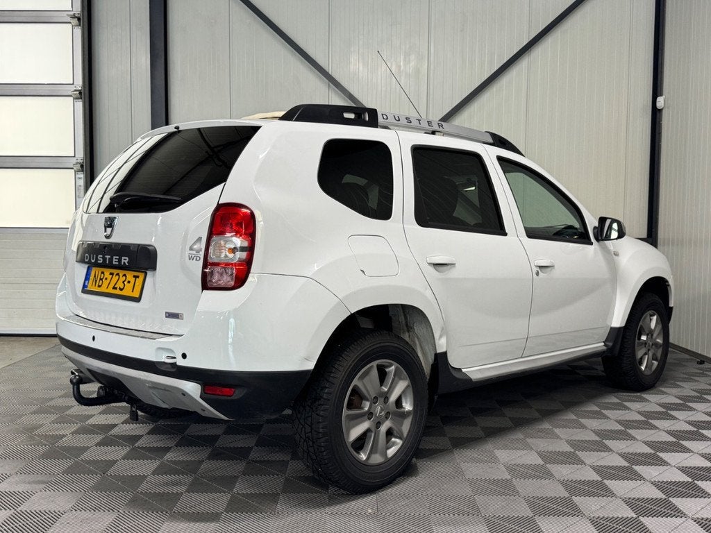 Dacia Duster 1.2 TCe 92kw | 4x4 Lauréate 5-Pers | Airco | C, Auto's, Dacia, 125 pk, Gebruikt, Duster, Mistlampen