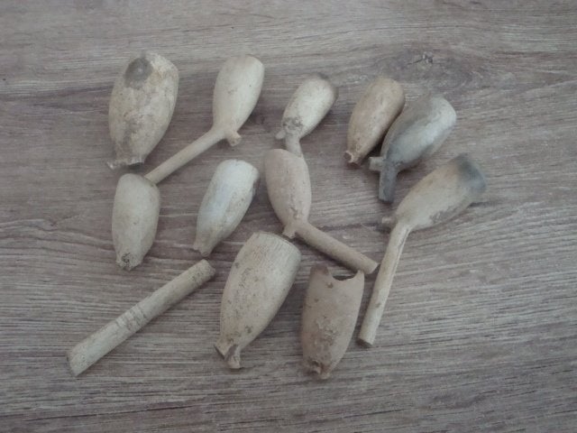 bodemvondsten lotje pijpen kopjes 11 stuks, Ophalen of Verzenden
