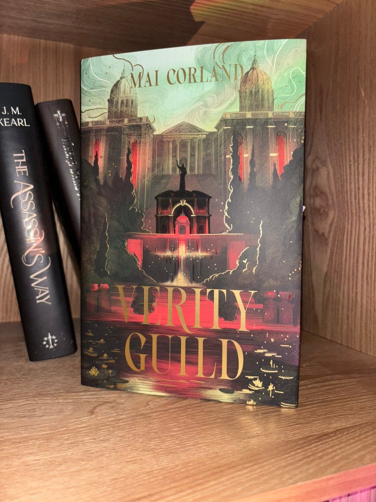 Fairyloot: Verity Guild, Mai Corland, Ophalen of Verzenden, Zo goed als nieuw