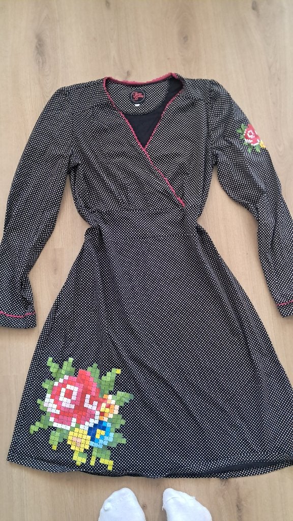 Tante betsy mooi gestippelde bloemen bloemenjurk, Tante Betsy, Verzenden, Zwart, Maat 46/48 (XL) of groter