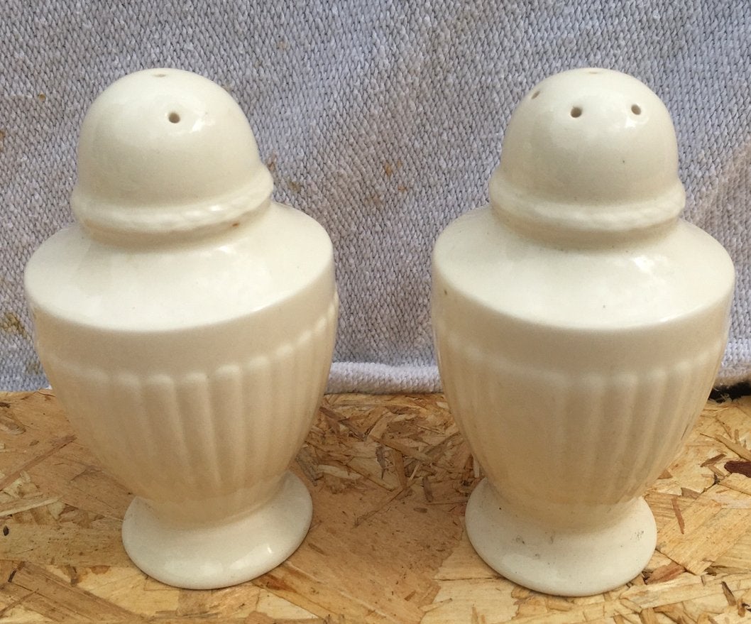 Wedgwood peper en zout stel, Ophalen of Verzenden, Aardewerk, Wedgwood