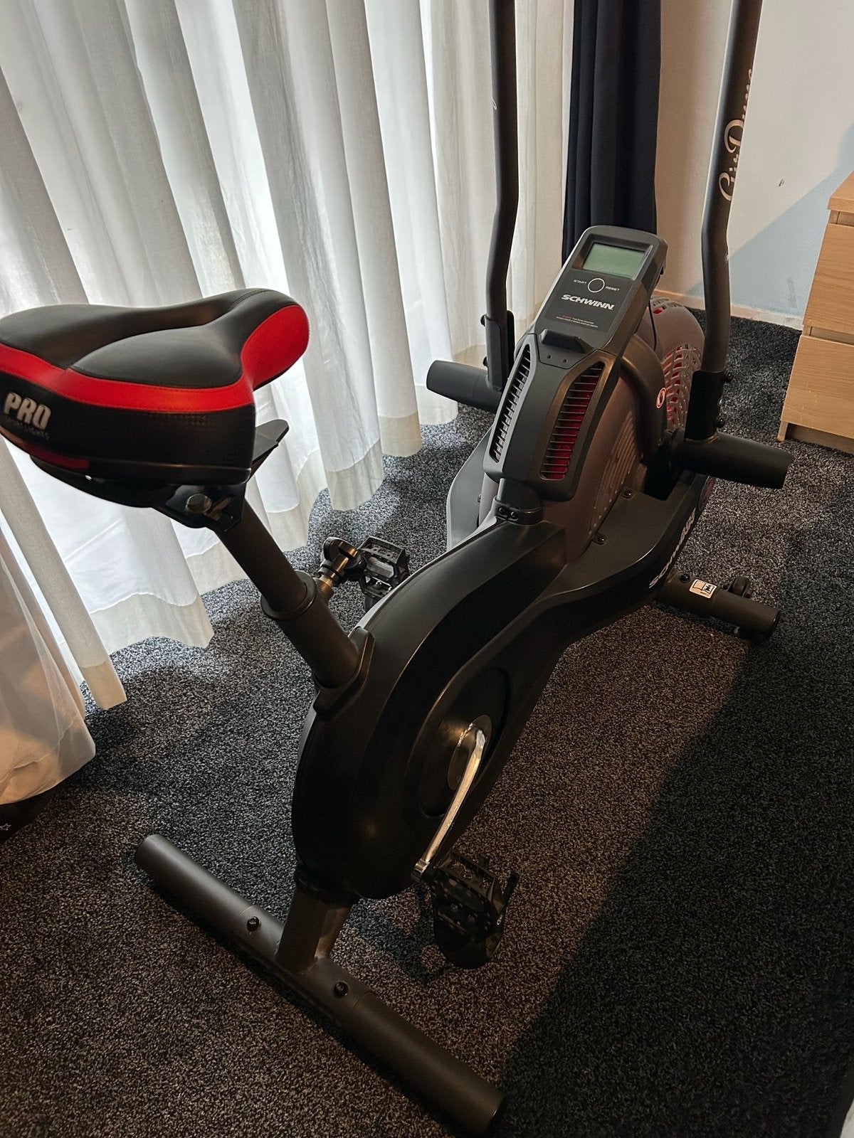 Schwinn Airdyne AD2 HIIT Trainer Airbike - Zo goed als nieuw, Sport en Fitness, Fitnessapparatuur, Ophalen, Armen, Zo goed als nieuw