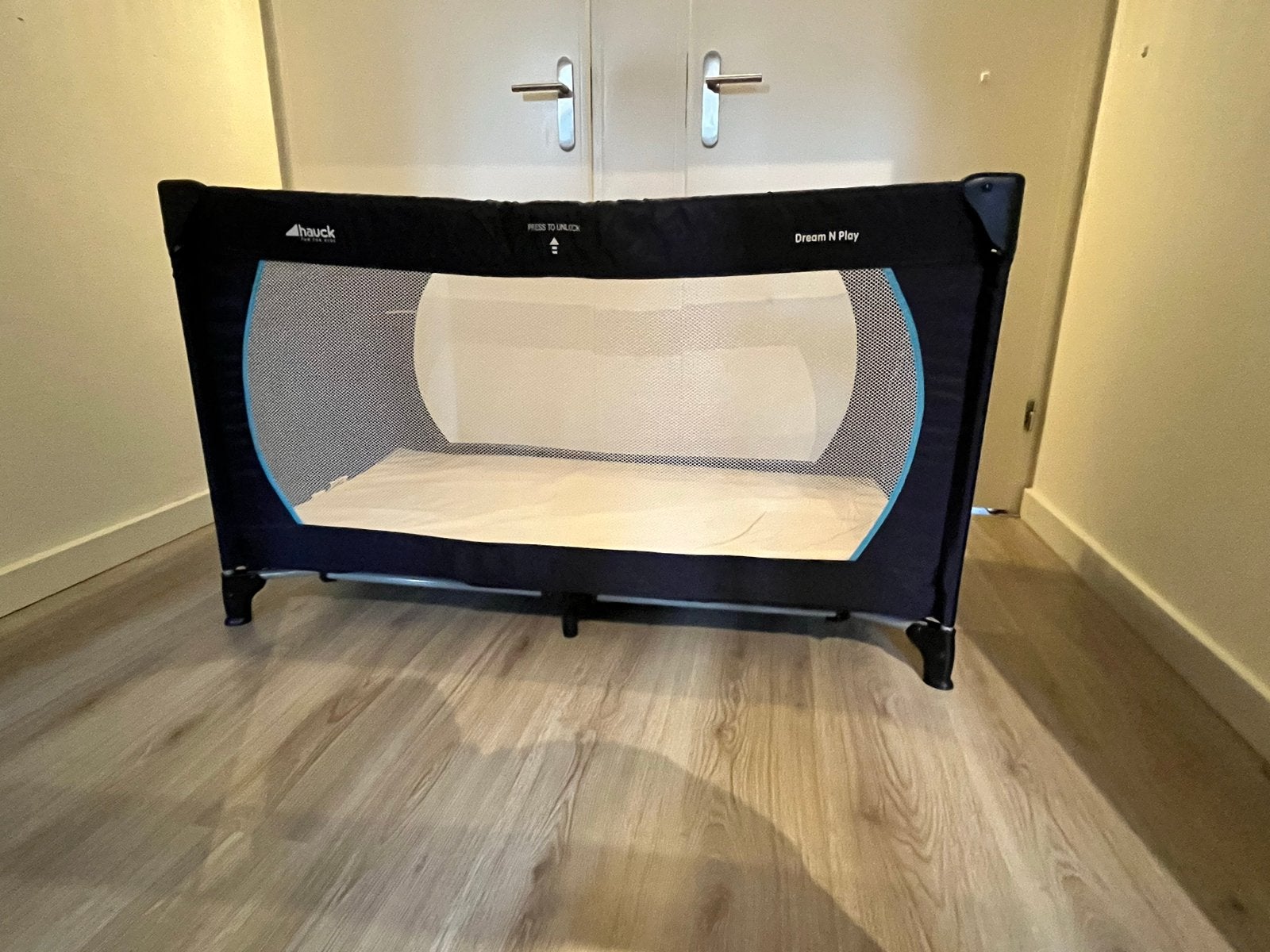 Hauck Dream N Play Reisbedje met matras, Ophalen, Zo goed als nieuw, Reisbedje