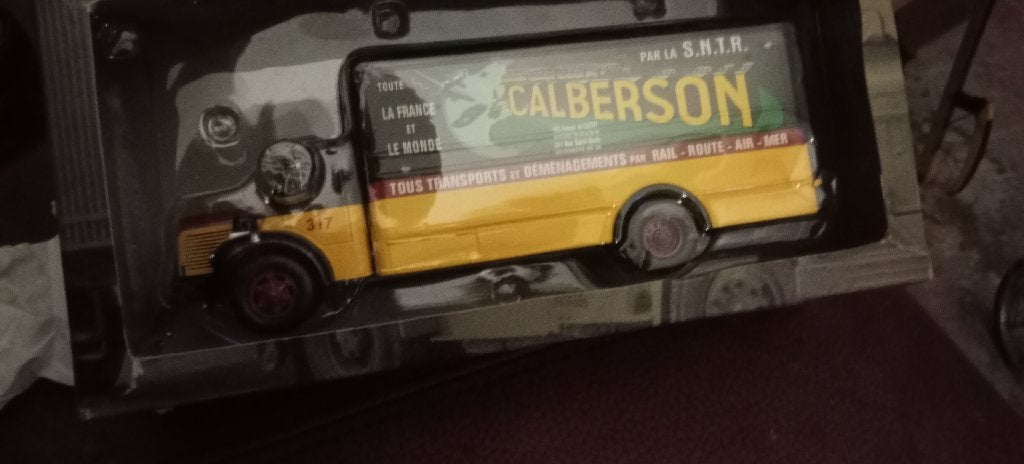 1:43 berliet calberson €9,50 new altaya, Hobby en Vrije tijd, Ophalen of Verzenden, Nieuw, Bus of Vrachtwagen, Solido
