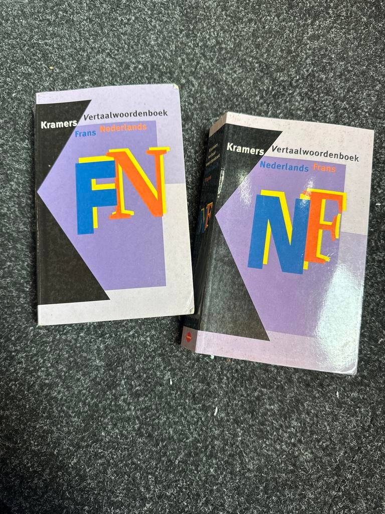 Kramers Vertaalwoordenboek Nederlands-Frans & Frans-Nederlan, Ophalen of Verzenden, Gelezen, Non-fictie