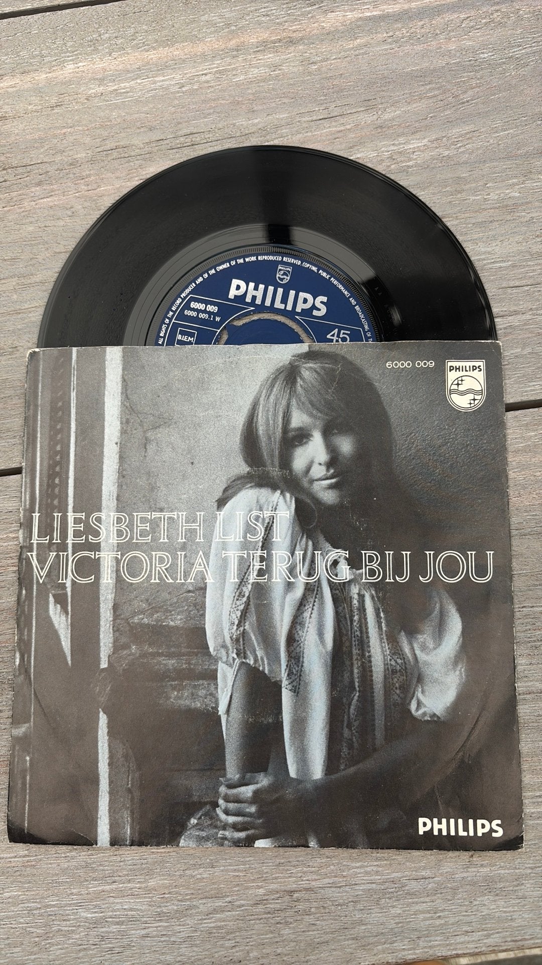 Liesbeth List - Victoria, Ophalen of Verzenden, Zo goed als nieuw, Nederlandstalig