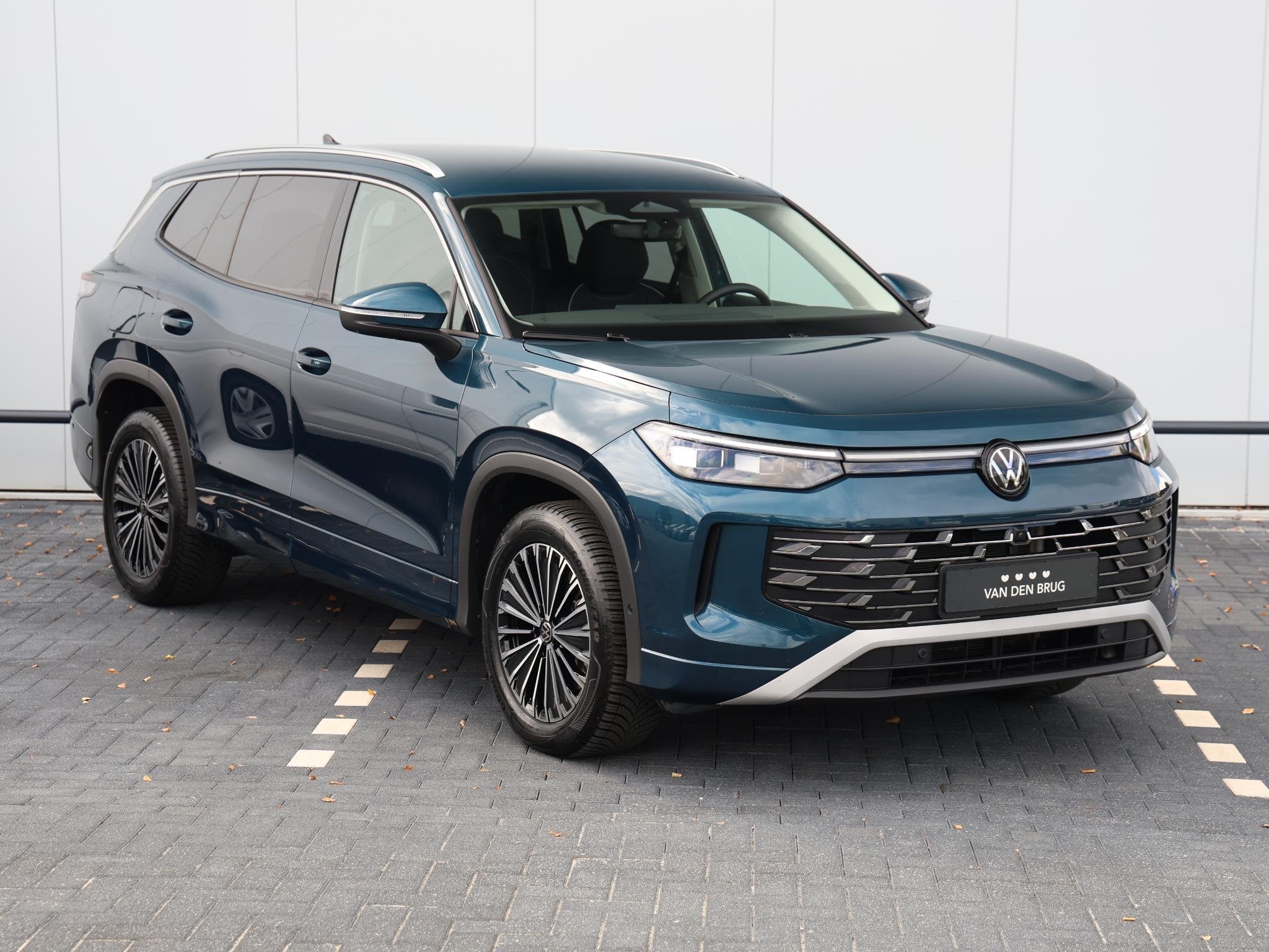 Volkswagen Tayron 1.5 eHybrid Elegance 204pk DSG | LED Matri, Auto's, Stof, 4 cilinders, 26 kWh, Plug-in hybride