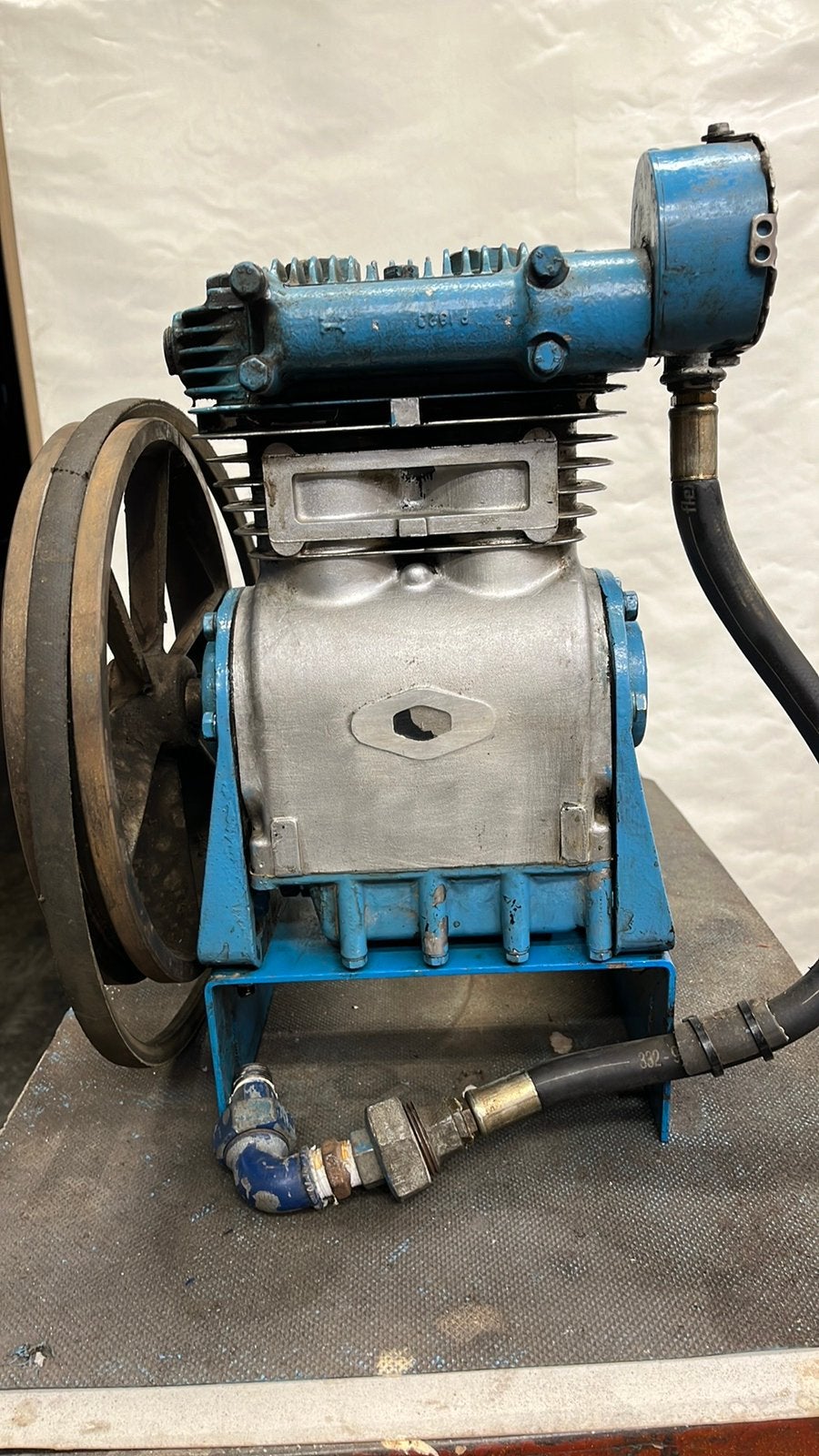 Compressor pomp, Doe-het-zelf en Verbouw, Ophalen, Gebruikt, 200 tot 400 liter/min, 10 bar of meer