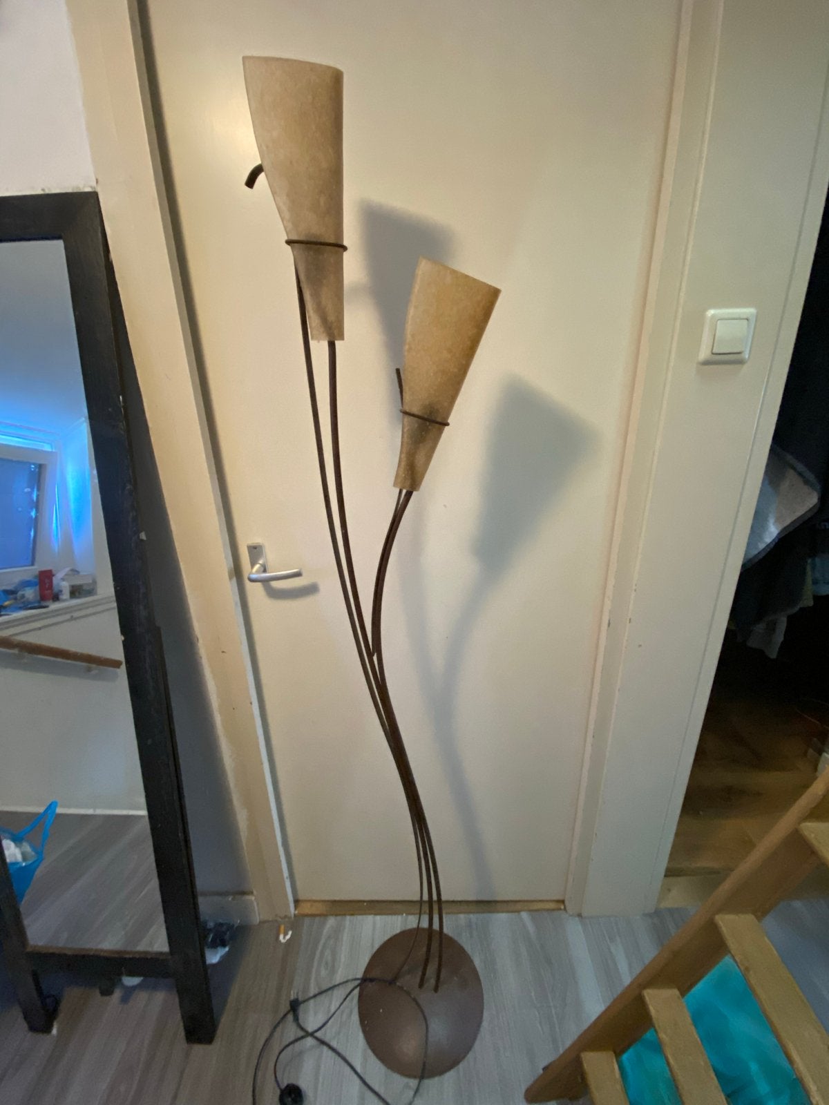 Massive vloerlamp met 2x 40W lampen, Ophalen, Gebruikt, Overige fittingen, Metaal
