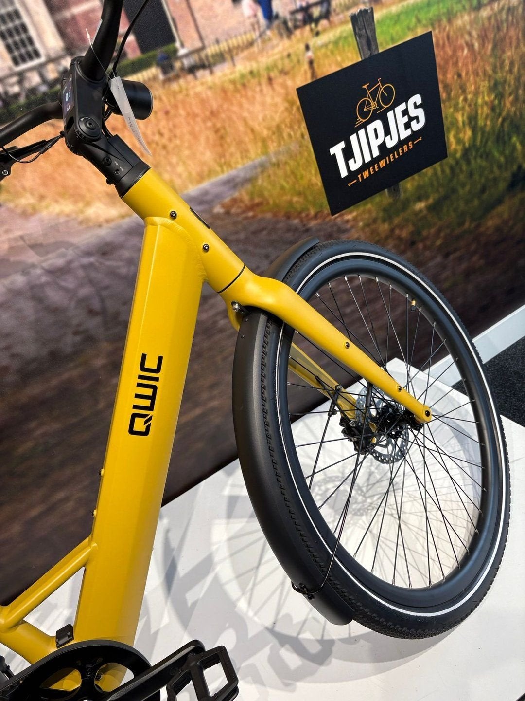 QWIC Signal Dames E-bike Geel | M/L | Nieuw €2.399, Fietsen en Brommers, -, -, Nieuw, 51 tot 55 cm