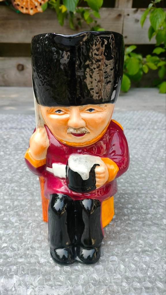 Vintage Royal Guard Figuur jug - Keramiek Staffordshire, Ophalen of Verzenden