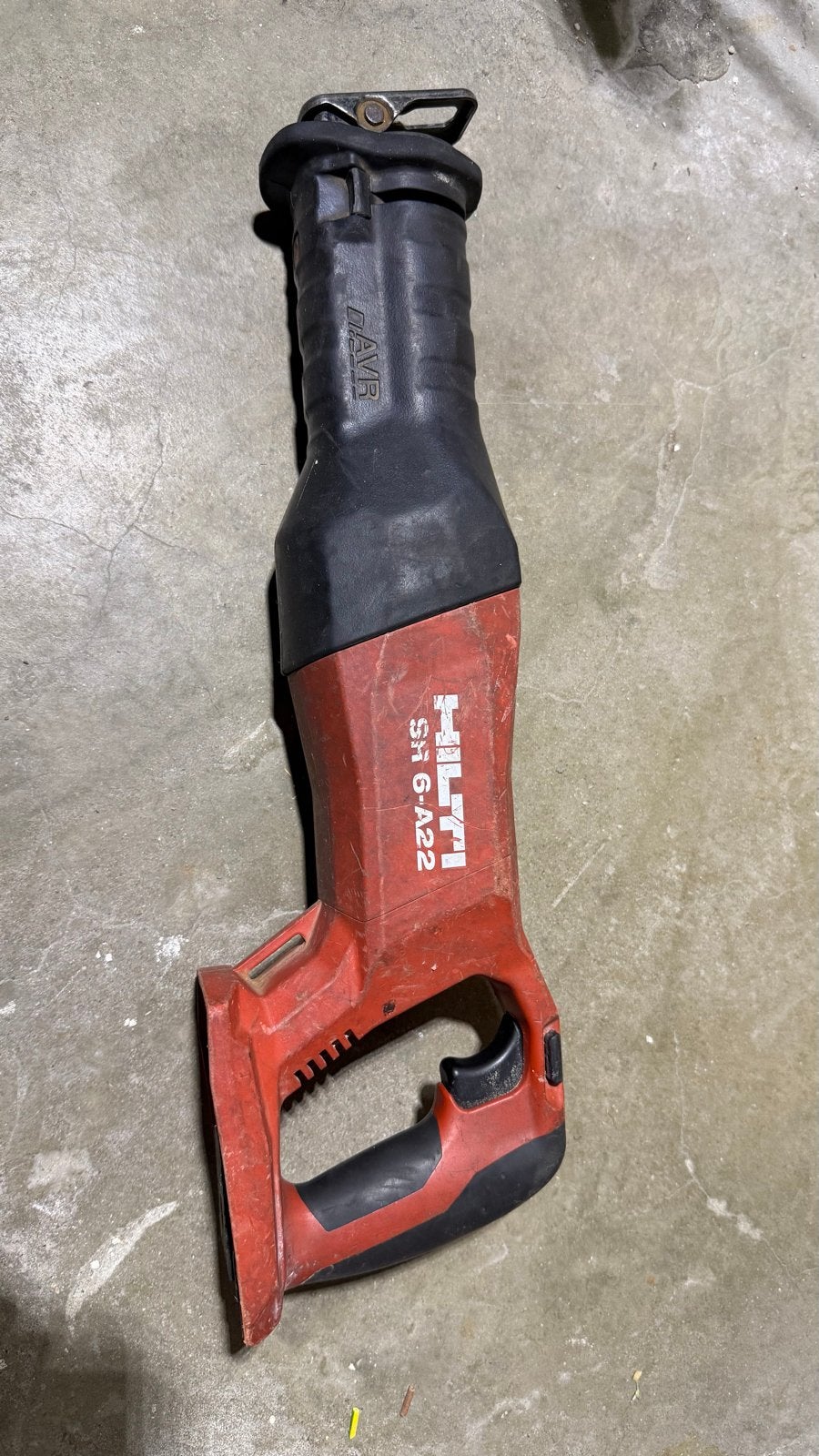 Hilti SR 6-A22 Accu Reciprozaag - Krachtig en Betrouwbaar, Gebruikt, 70 mm of meer, 600 tot 1200 watt, Ophalen of Verzenden