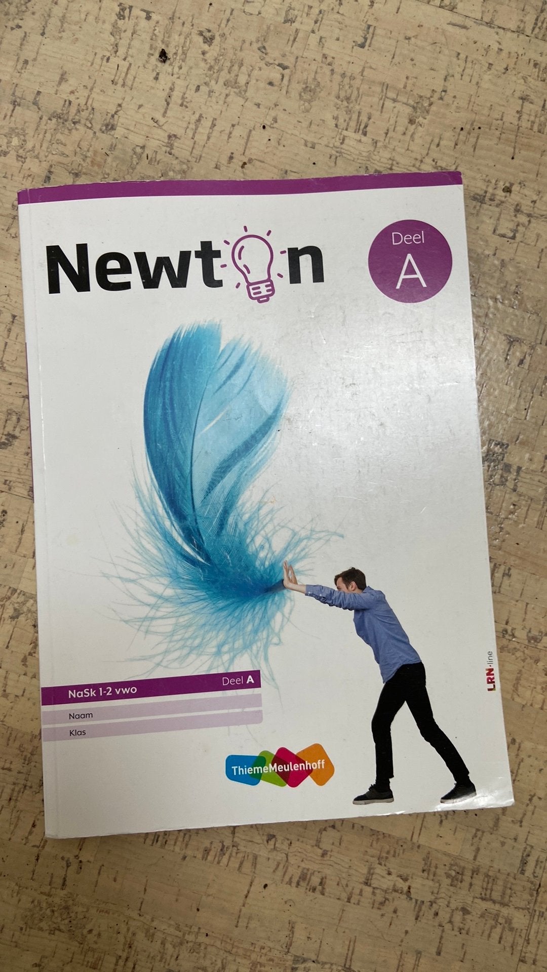 Newton nask boek 1-2 vwo deel A, Boeken, Ophalen of Verzenden, Zo goed als nieuw, Overige niveaus