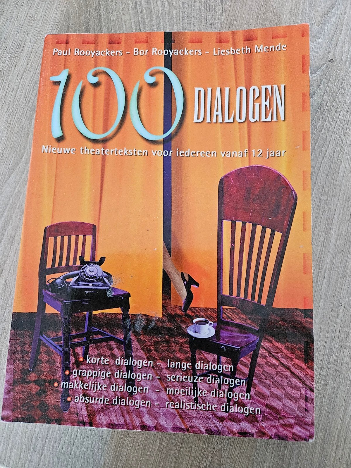 100 dialogen, Ophalen of Verzenden, Gelezen, Toneel