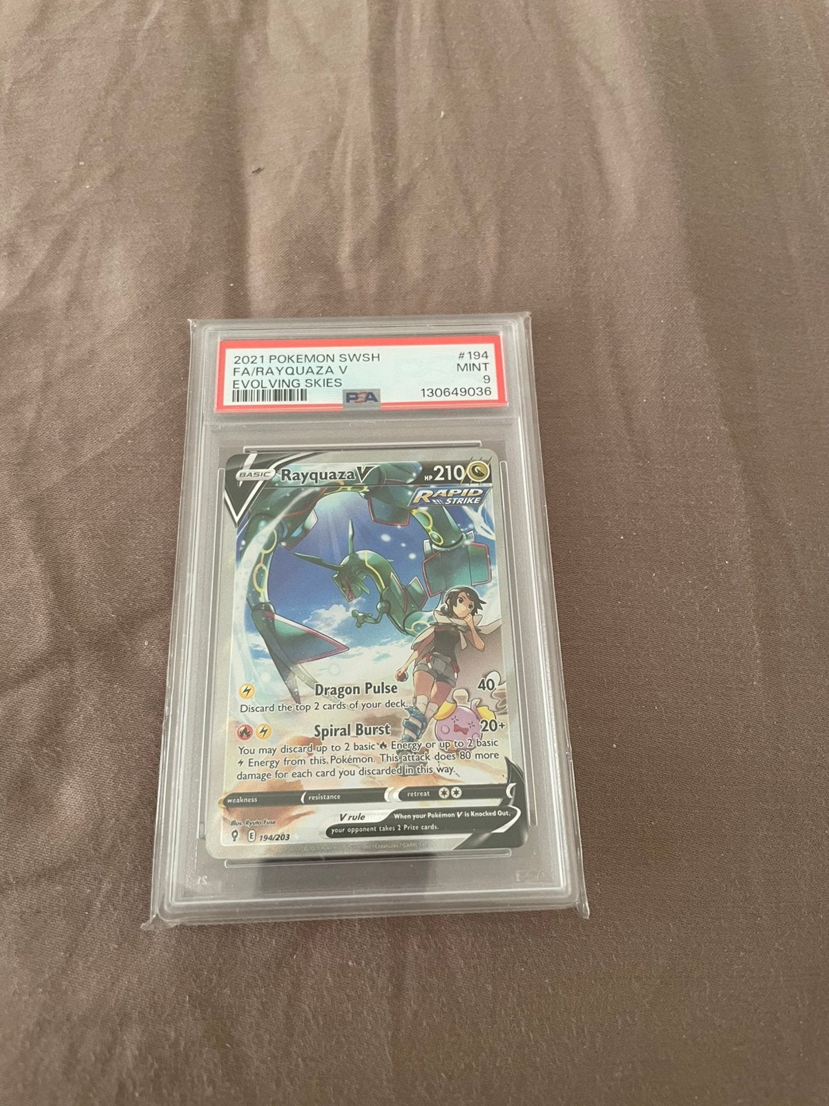 Rayquaza v #194 psa 9, Ophalen of Verzenden, Zo goed als nieuw