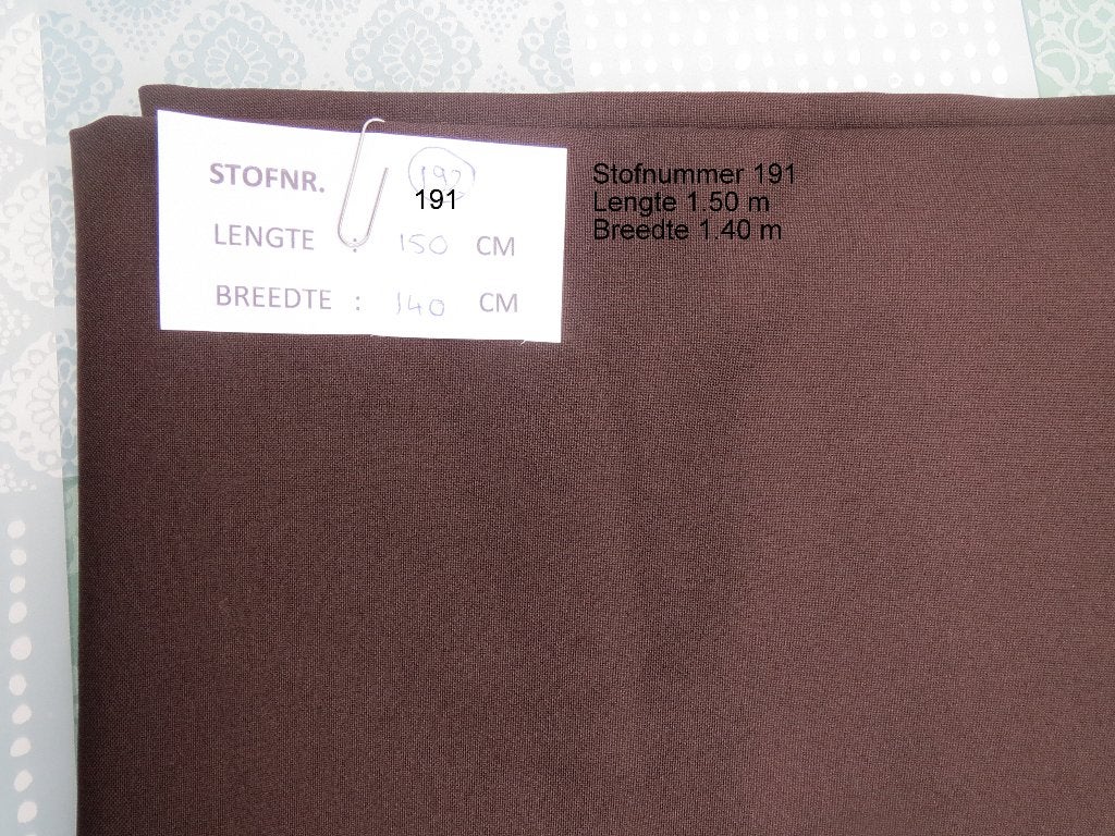 Lap stof bruin. Geschikt o.a. voor het maken van een broek, Bruin, 120 cm of meer, Nieuw, Ophalen of Verzenden