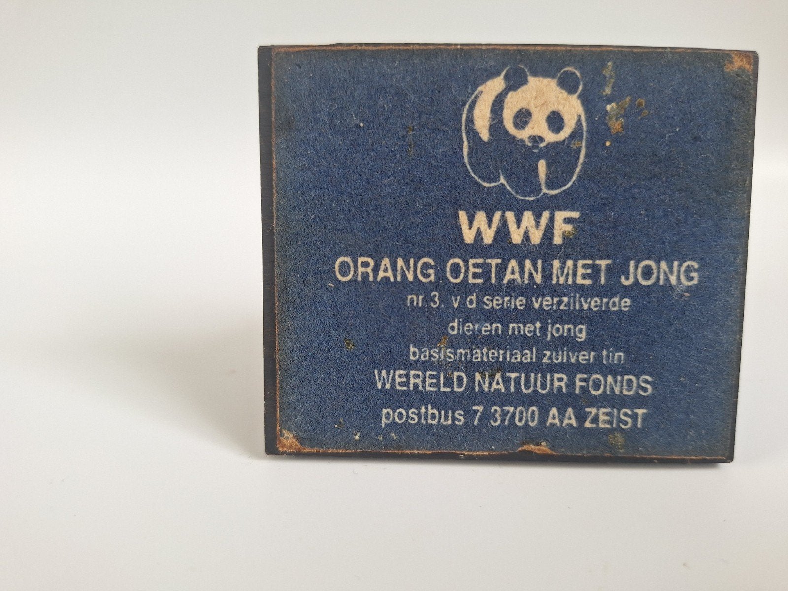 Beeldje Orang oetan met jong van wereld natuur fonds., Ophalen of Verzenden, Zo goed als nieuw