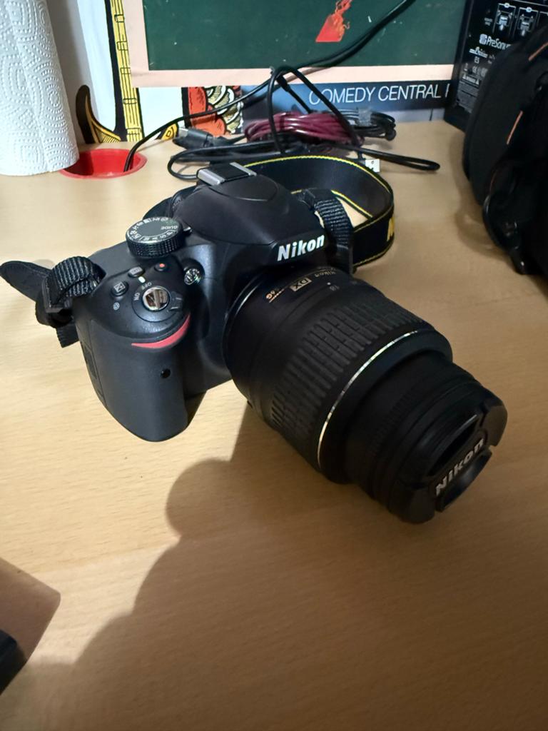 Nikon D3200 spiegelreflexcamera met accessoires, Gebruikt, Spiegelreflex, Ophalen of Verzenden, 4 t/m 7 keer
