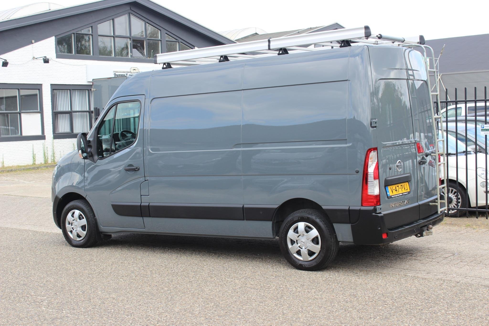Nissan Interstar 2.3 dCi Automaat L2H2 Navigatie, Airco/ECC!, Stof, Gebruikt, Euro 6, 179 pk