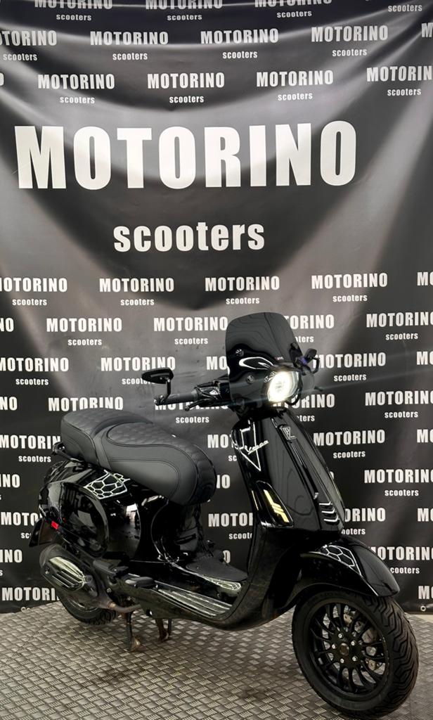 Vespa Sprint brom 45km 4V BJ:11-2017 KM:15450 Full Optie, Ophalen, Vespa, Gebruikt, Overige modellen