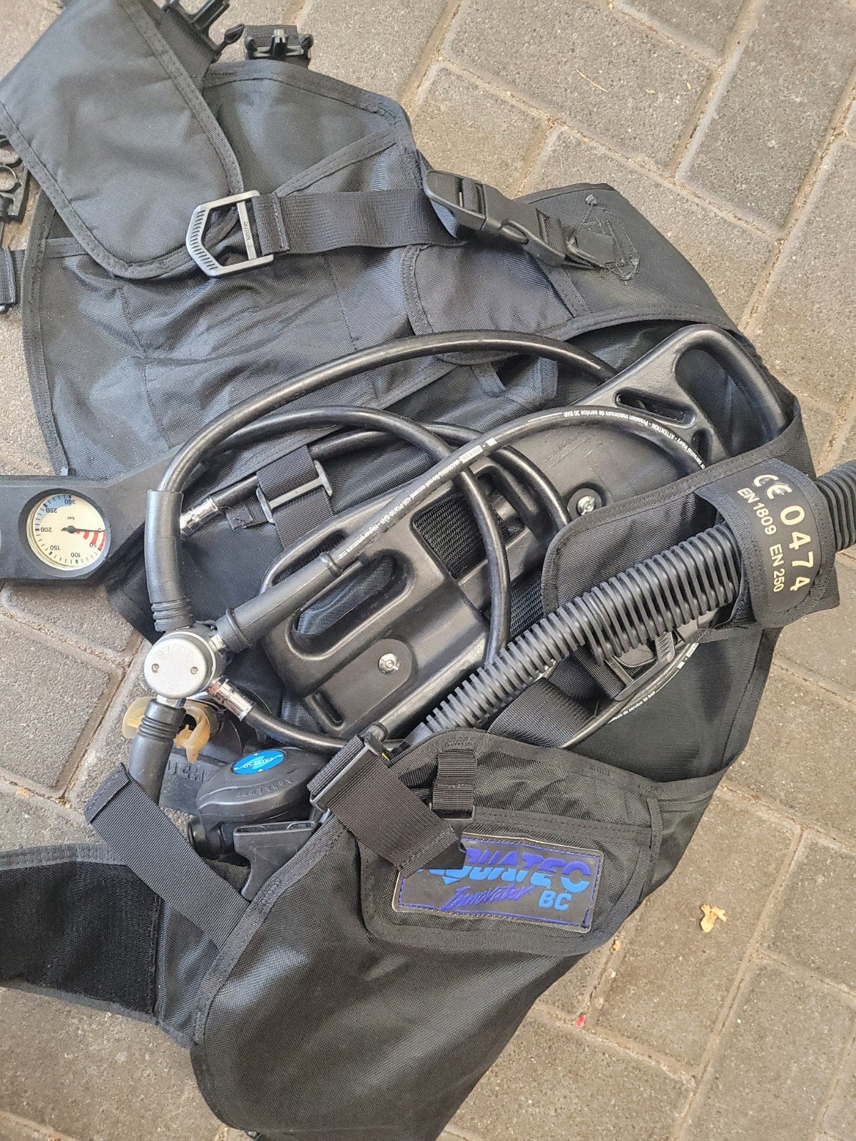 Aquatec Innovator BC trimvest met manometer, Ophalen, Gebruikt, Trimvest of Wing