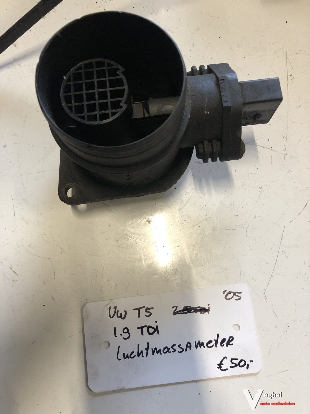 Vw Transporter T5 1.9 tdi 2005  Luchtmassameter