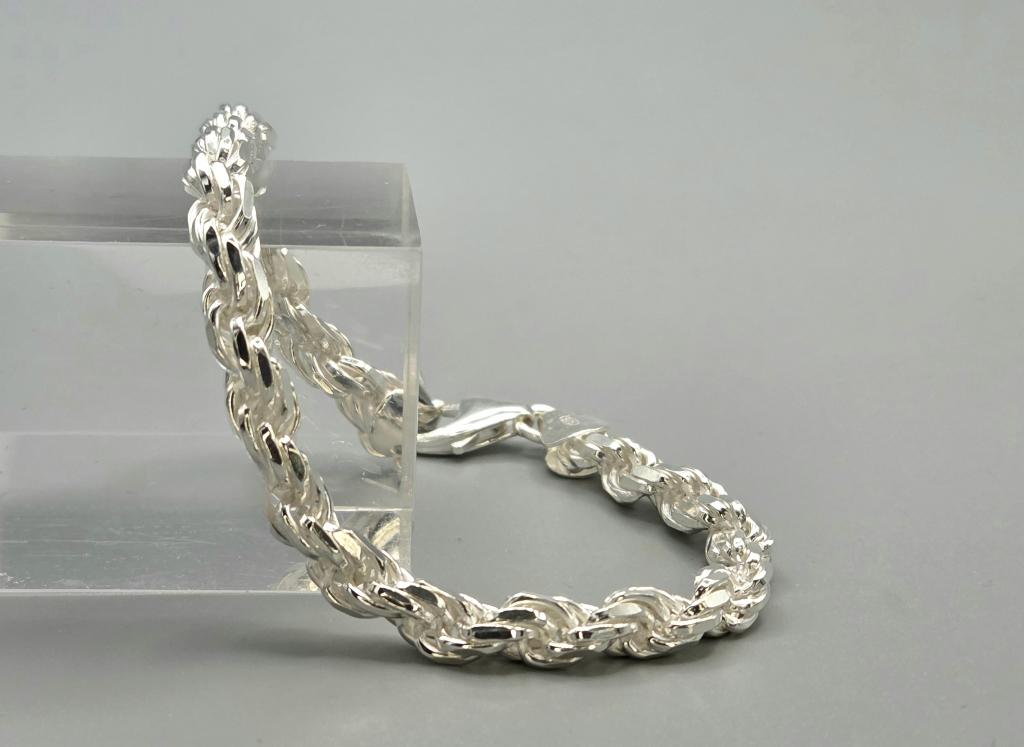 Zilveren Rope/Koord armband. 2026/315. Nieuw 20.7 Gram.