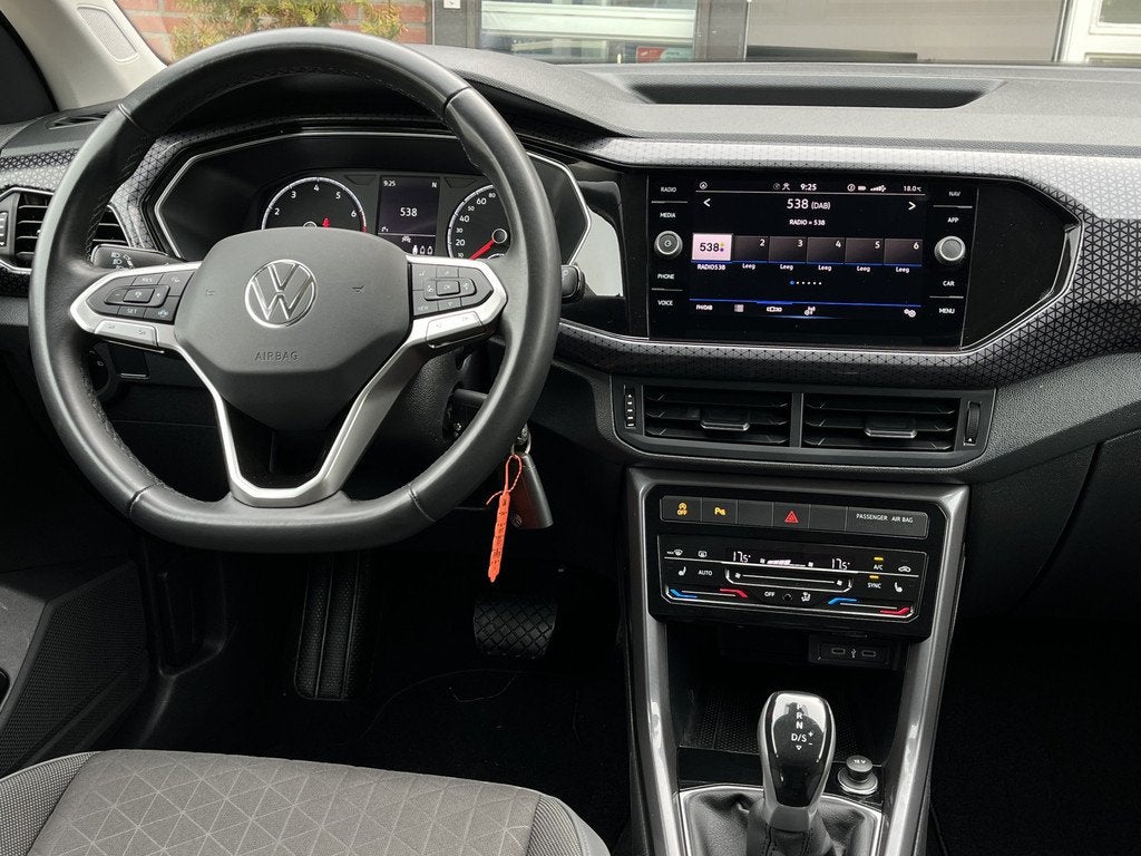 Volkswagen T-Cross 1.0 TSI Style (bj 2022, automaat), Auto's, Volkswagen, Gebruikt, Zwart, Bedrijf, 3 cilinders