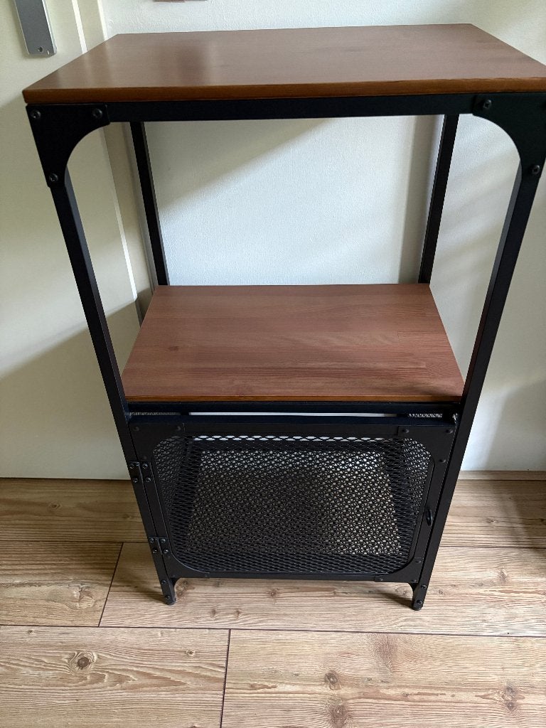 Kastje industrieel, Huis en Inrichting, Tafels | Sidetables, Ophalen, Gebruikt, 50 tot 100 cm, Industrieel