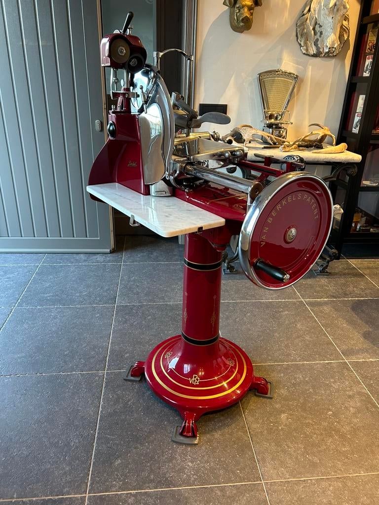 ORIGINELE oude berkel snijmachine model 8 gerestaureerd, Ophalen
