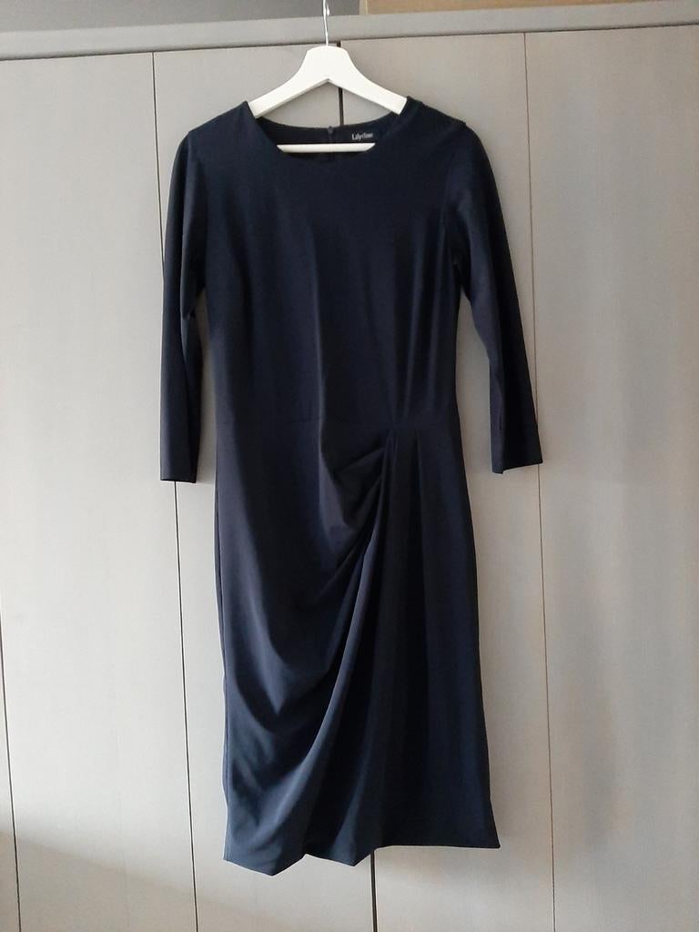 Lilytime jurk donkerblauw maat 36., Kleding | Dames, Jurken, Gedragen, Maat 36 (S), Blauw, Knielengte, Ophalen of Verzenden