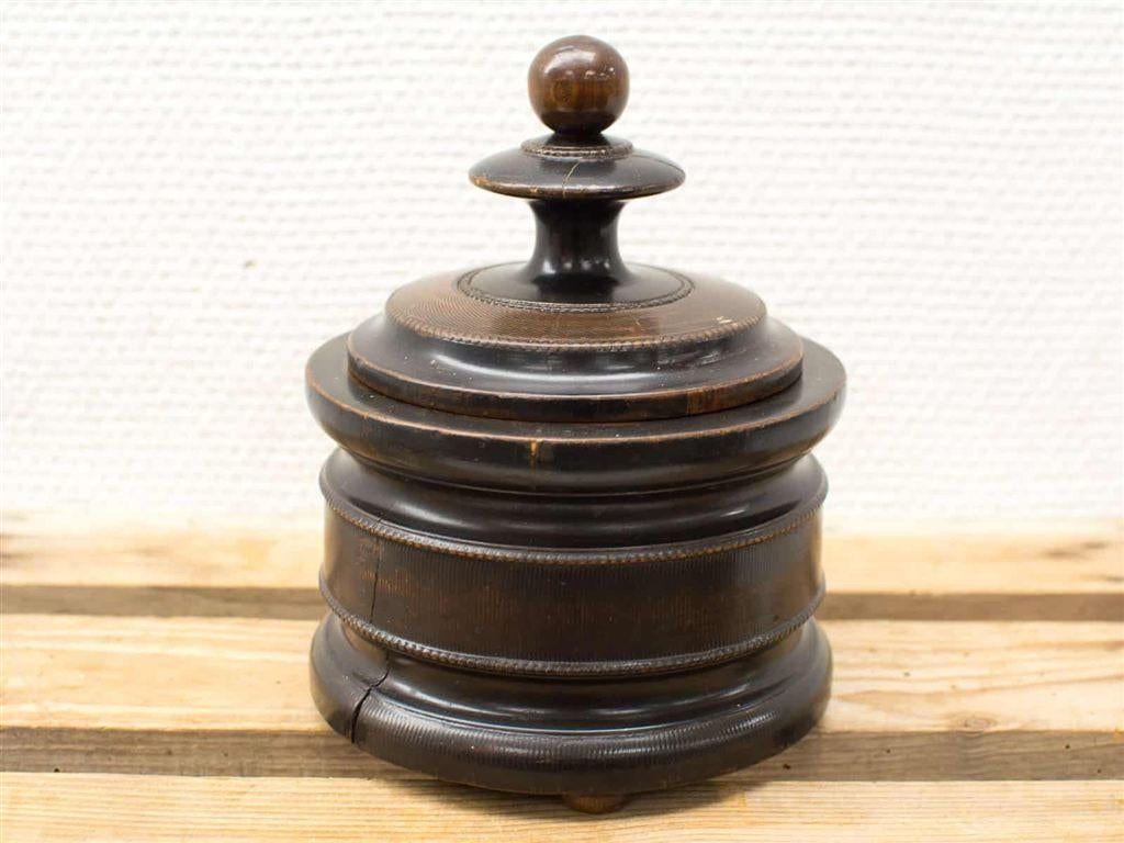 Oud houten tabakdoosje 15239