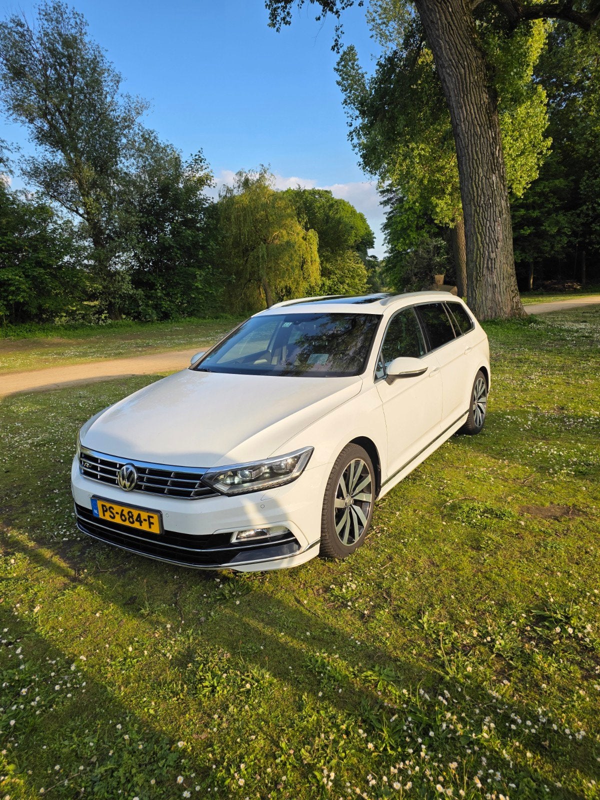 Volkswagen Passat 1.4 TSI R-line 2017 Wit, Auto's, 125 pk, Zwart, 4 cilinders, Wit
