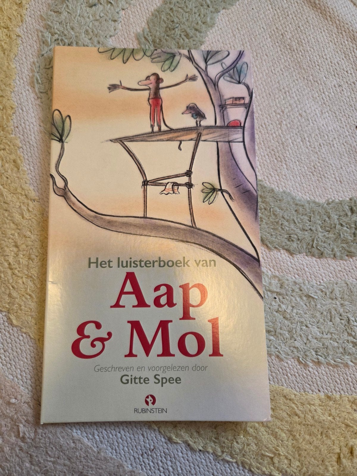 Luisterboek Aap & Mol - Gitte Spee
Met CD, 1x geluisterd

Oo, Boeken, Fictie algemeen, Jongen of Meisje, Ophalen of Verzenden