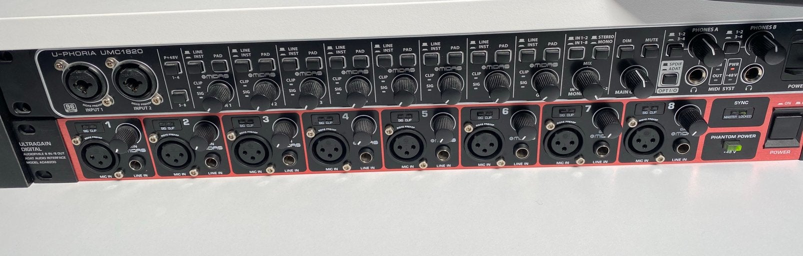 Behringer umc1820 + ADA8200, Audio, Tv en Foto, Ophalen, Gebruikt, Audio