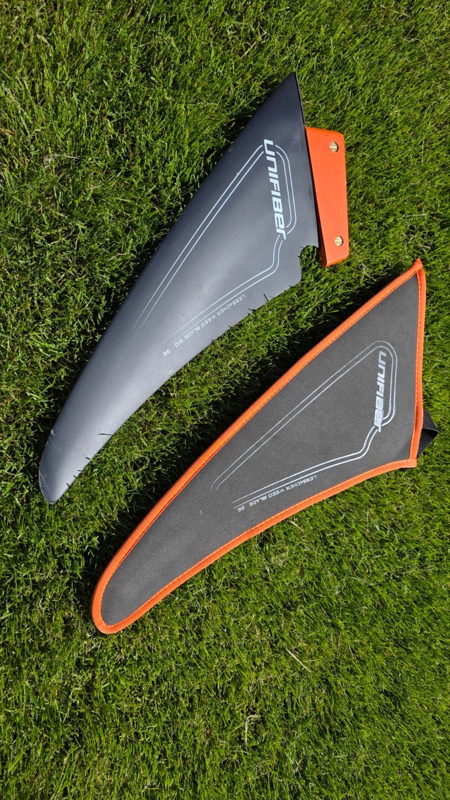 Unifiber Lessacher Weed Blade G10 - 36 cm vin, Watersport en Boten, Windsurfen, Met draagtas, Vin, Ophalen of Verzenden, Zo goed als nieuw
