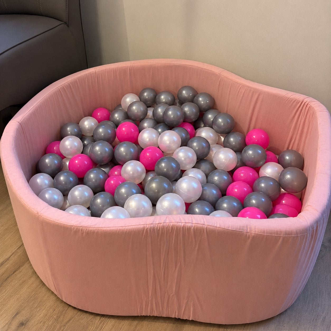 Roze ballenbak, Kinderen en Baby's, Speelgoed | Buiten | Los speelgoed, Ophalen, Zo goed als nieuw