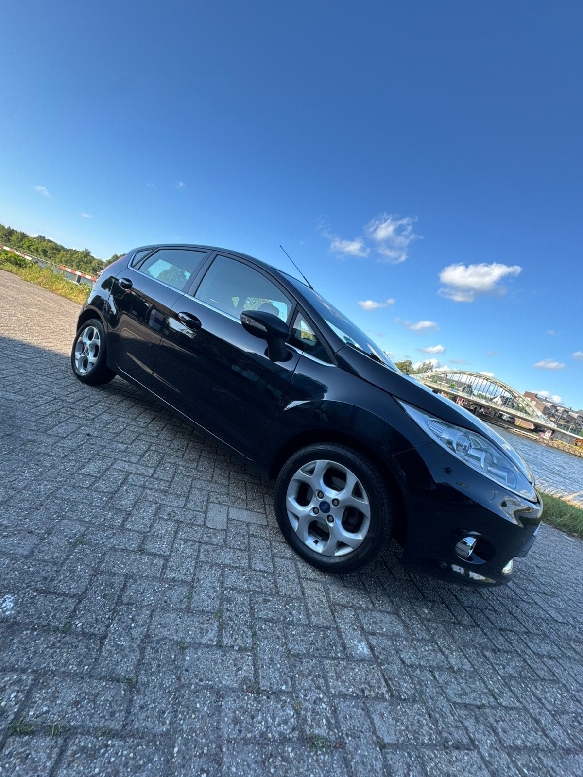 Ford Fiësta 1.25 44KW 5DR 2011 Zwart, Voorwielaandrijving, Stof, 40 €/maand, 4 cilinders