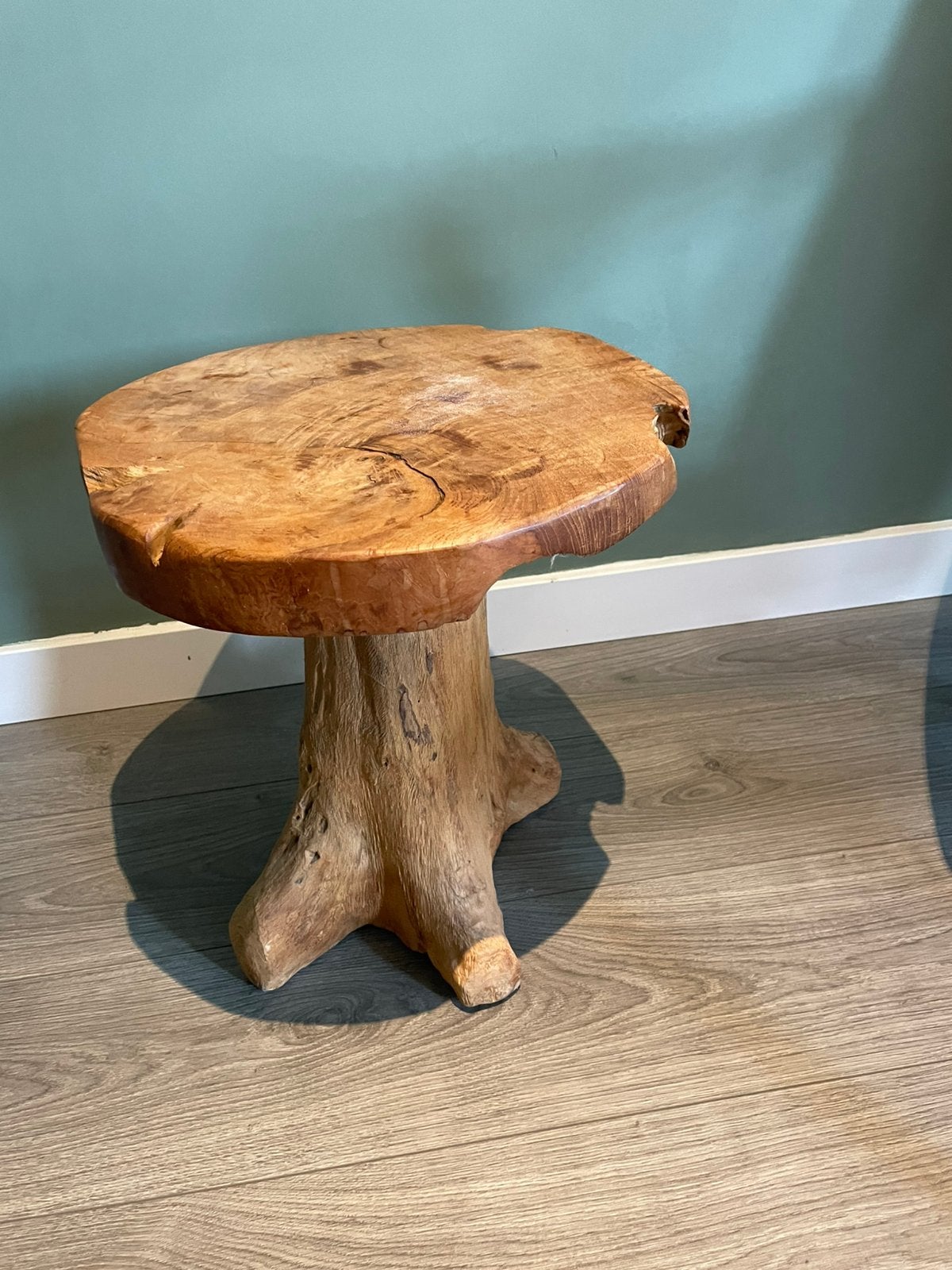 Houten krukje bijzettafel, Ophalen, Zo goed als nieuw, Hout