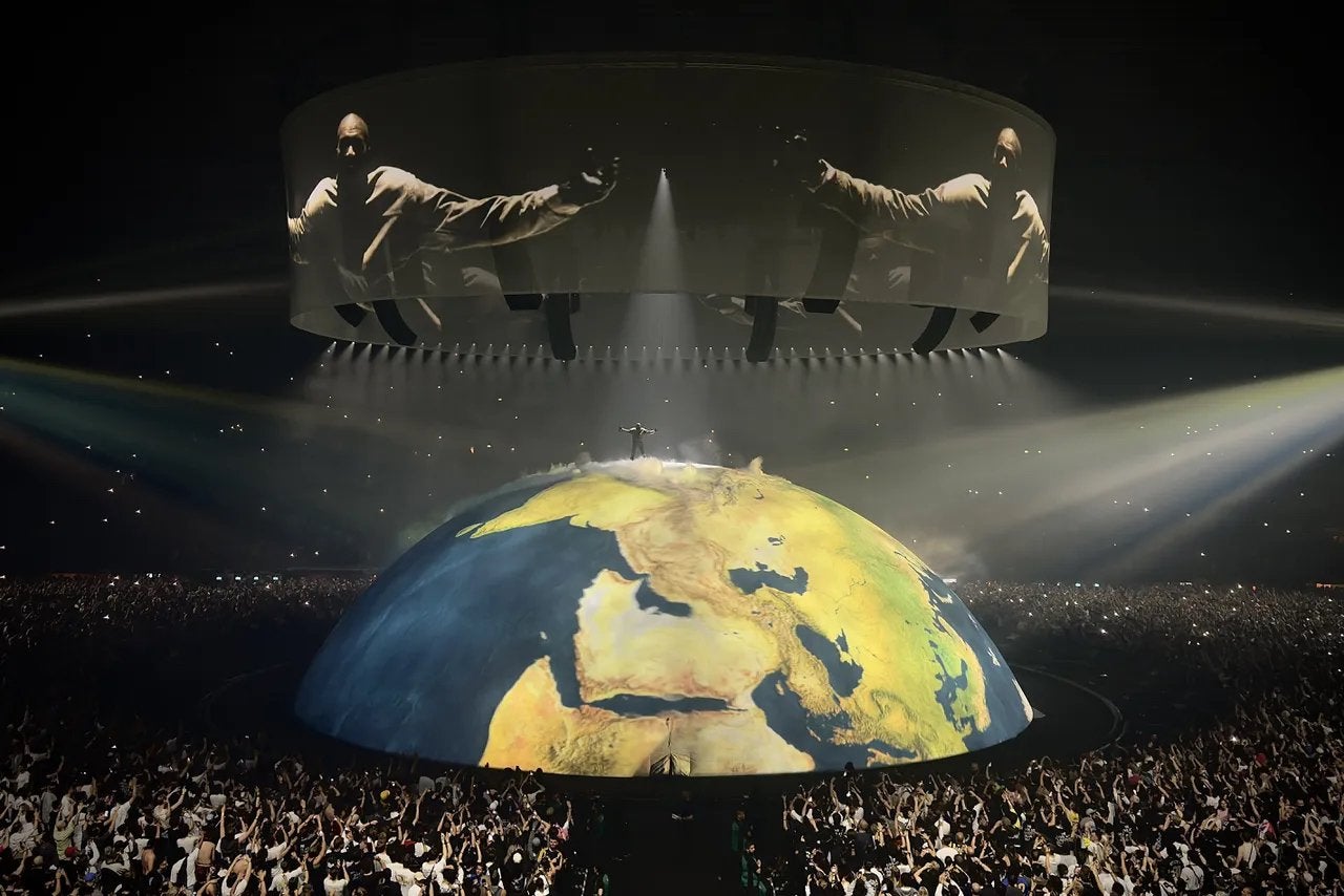 GEZOCHT! 2 Tickets Kanye Gelredome Staanplaatsen of Rang 1, Twee personen, Juni