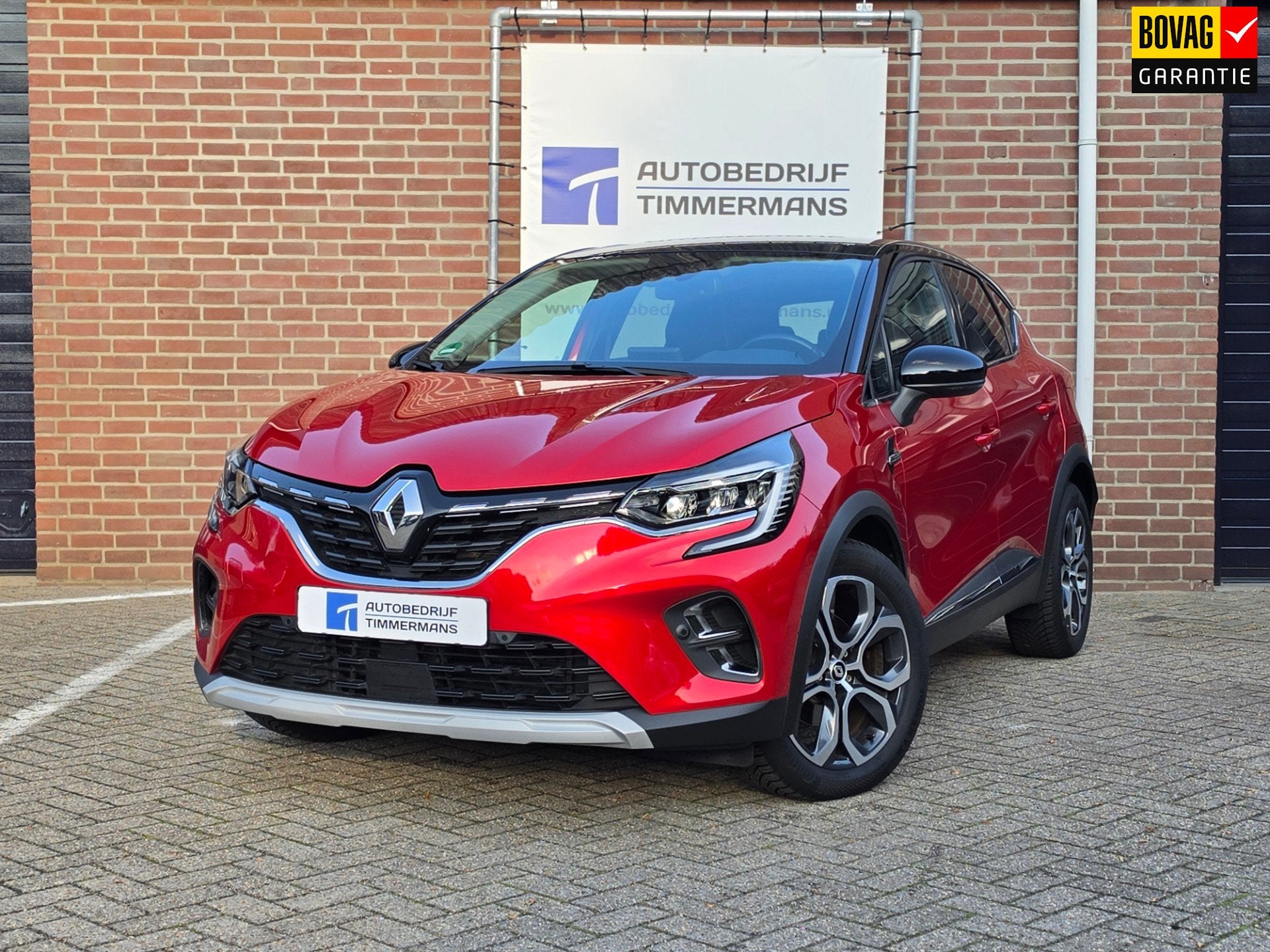 Renault Captur 1.6 E-Tech Plug-in Hybrid 160 Intens, Auto's, Dealer onderhouden, 77 km/l, Gebruikt, 4 cilinders