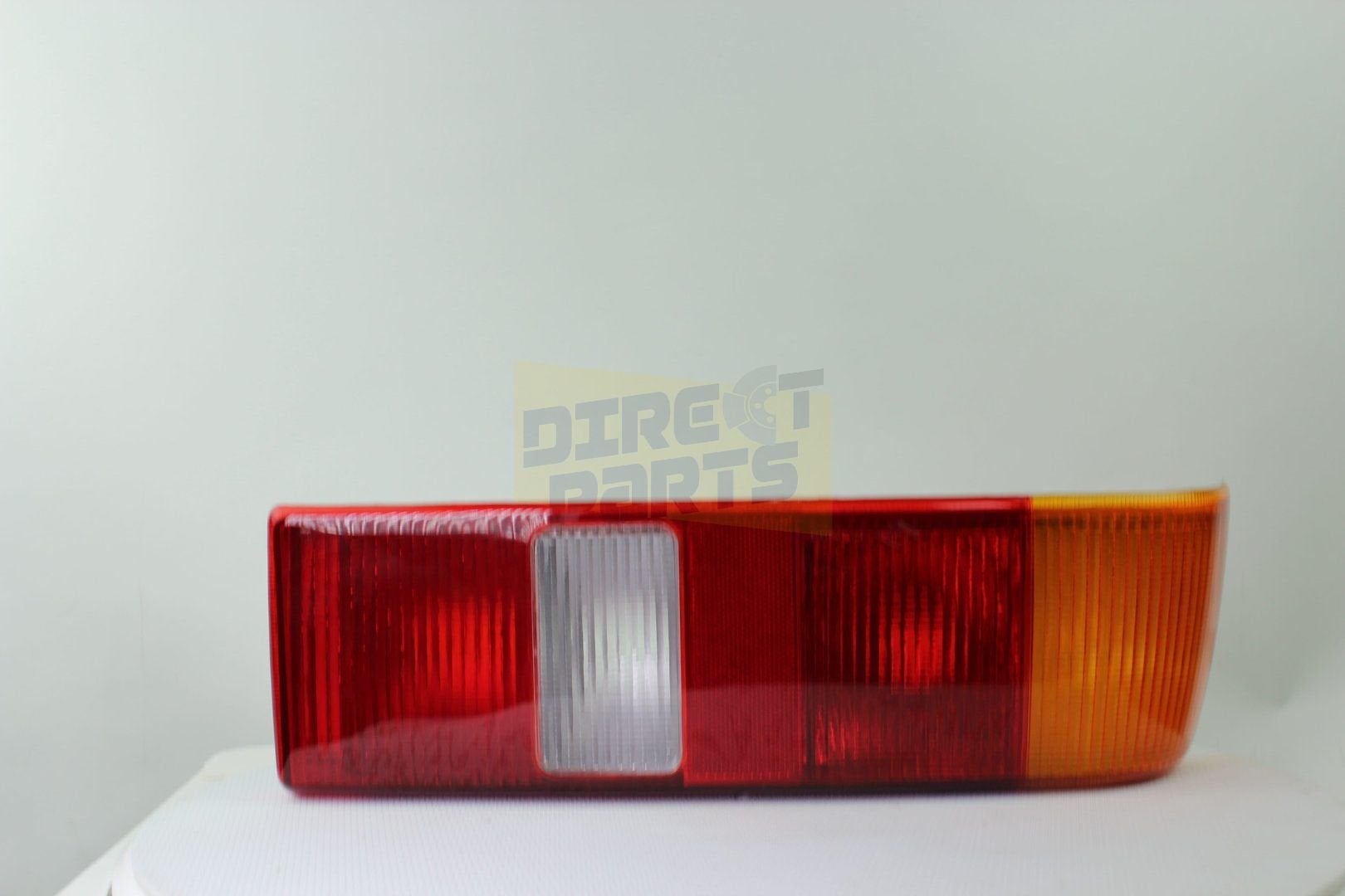 Ford Sierra (87-90) Achterlicht (Links) FKA2102FL RESTPARTIJ