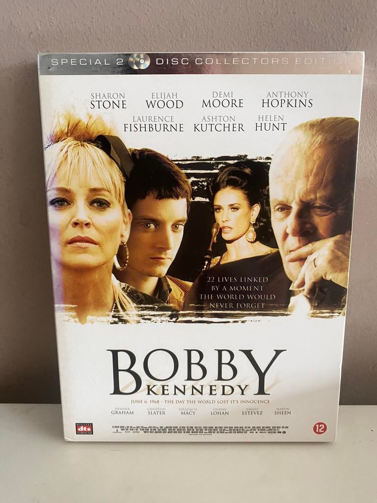 Bobby, Vanaf 12 jaar, Ophalen of Verzenden, Zo goed als nieuw