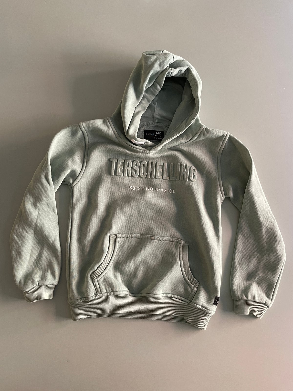 Terschelling sweater/capuchontrui Pand26 mt 140 (valt klein), Ophalen of Verzenden, Zo goed als nieuw, Jongen of Meisje, Trui of Vest