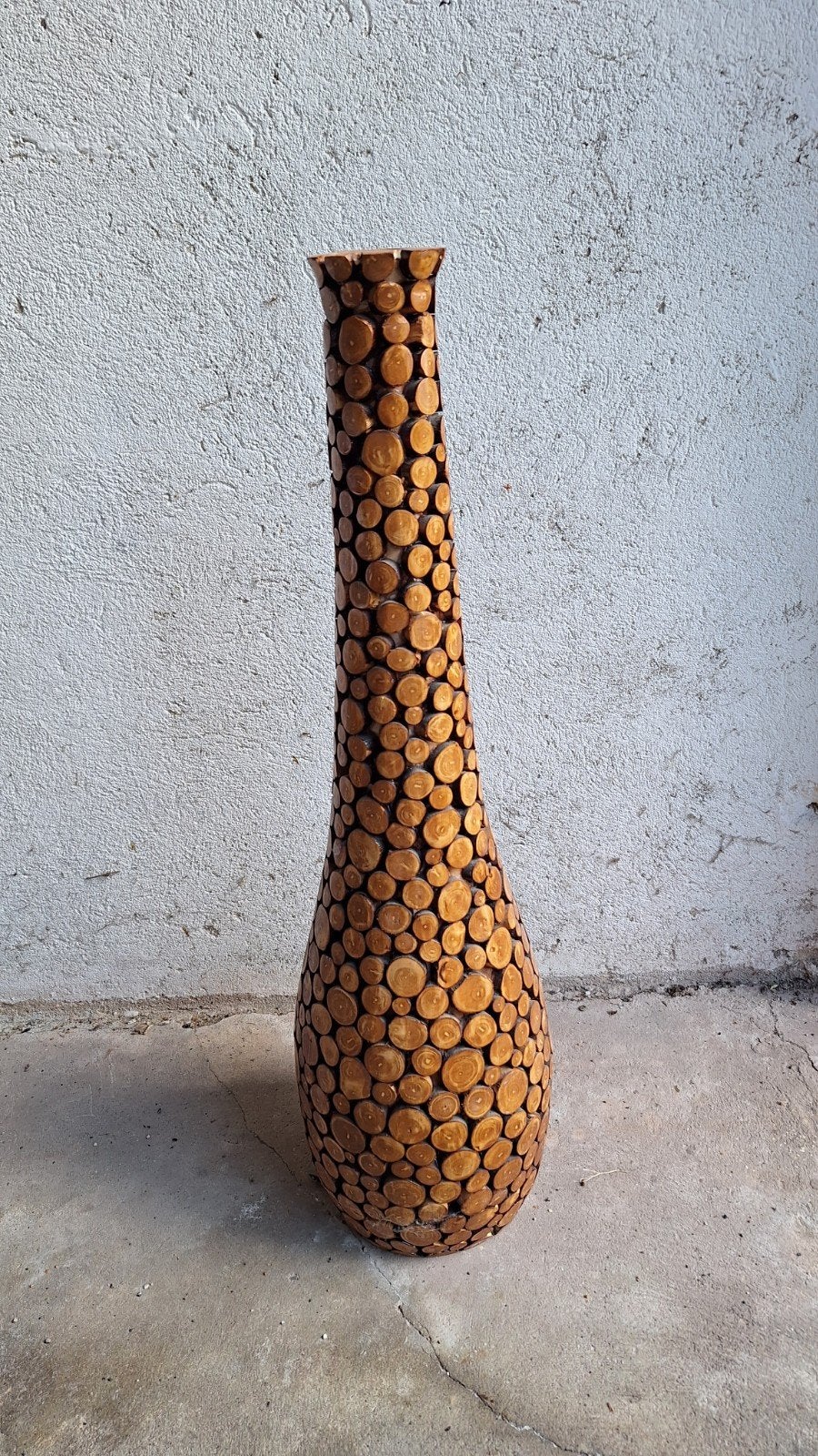 Unieke houten vaas met mozaïek van boomschijfjes,hoogte 65cm, Ophalen